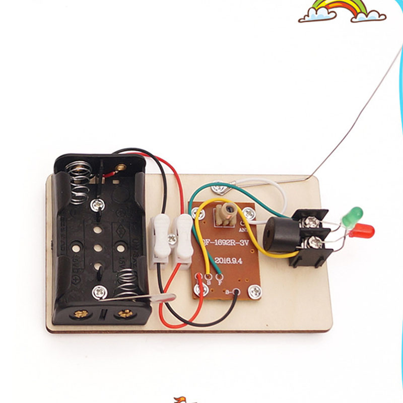 ชุดอุปกรณ์วิทยาศาสตร์อิเล็กทรอ - Science Hobbyist บทวิจารณ์และราคา
